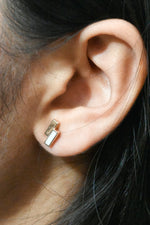 Load image into Gallery viewer, Mother of Pearl Earrings - 18 Carat Gold
