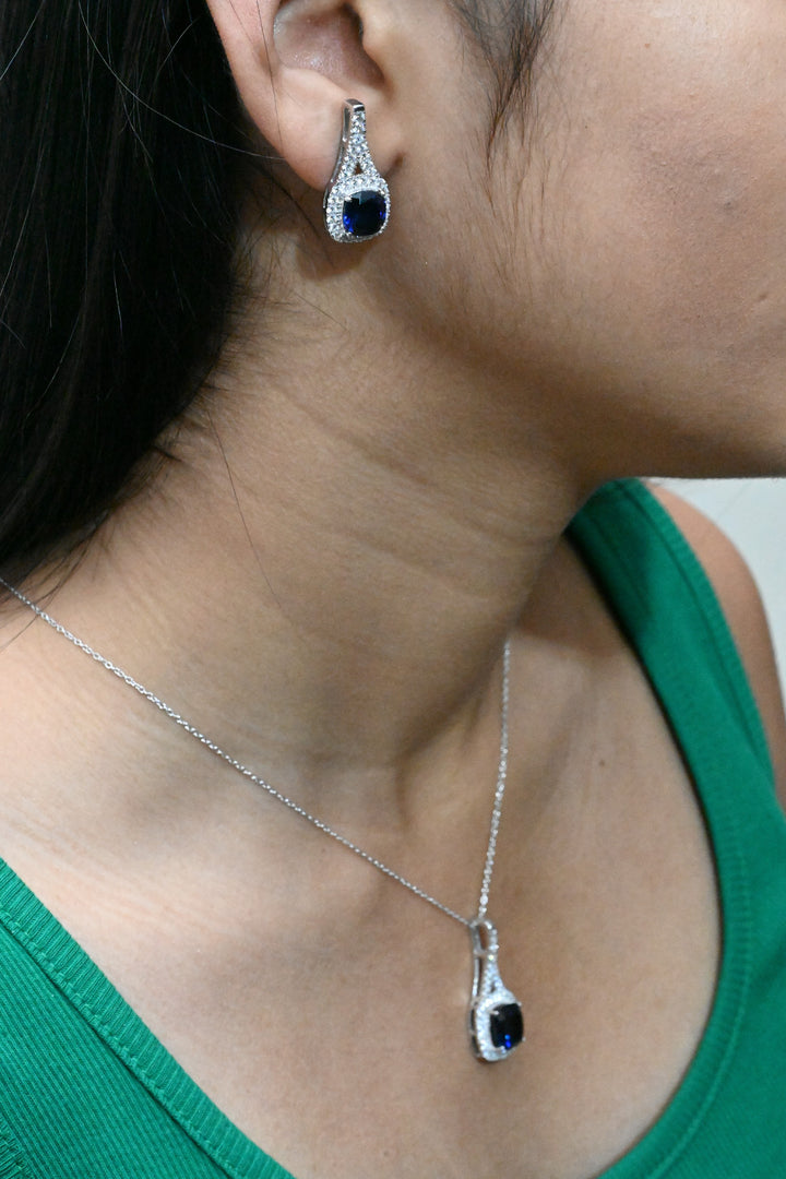 SAPPHIRE STUDDED 925 STERLING SILVER NECKLACE