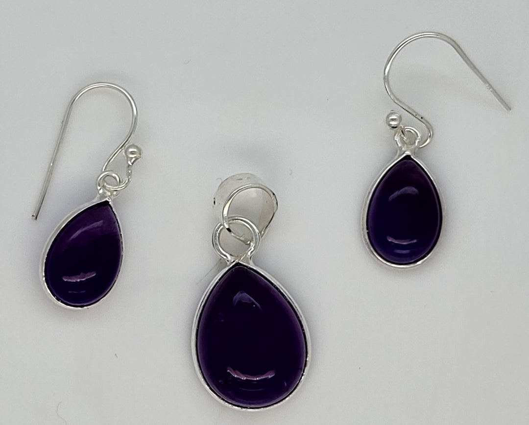 Amethyst 925 Sterling Silver Pendant and Earrings Set