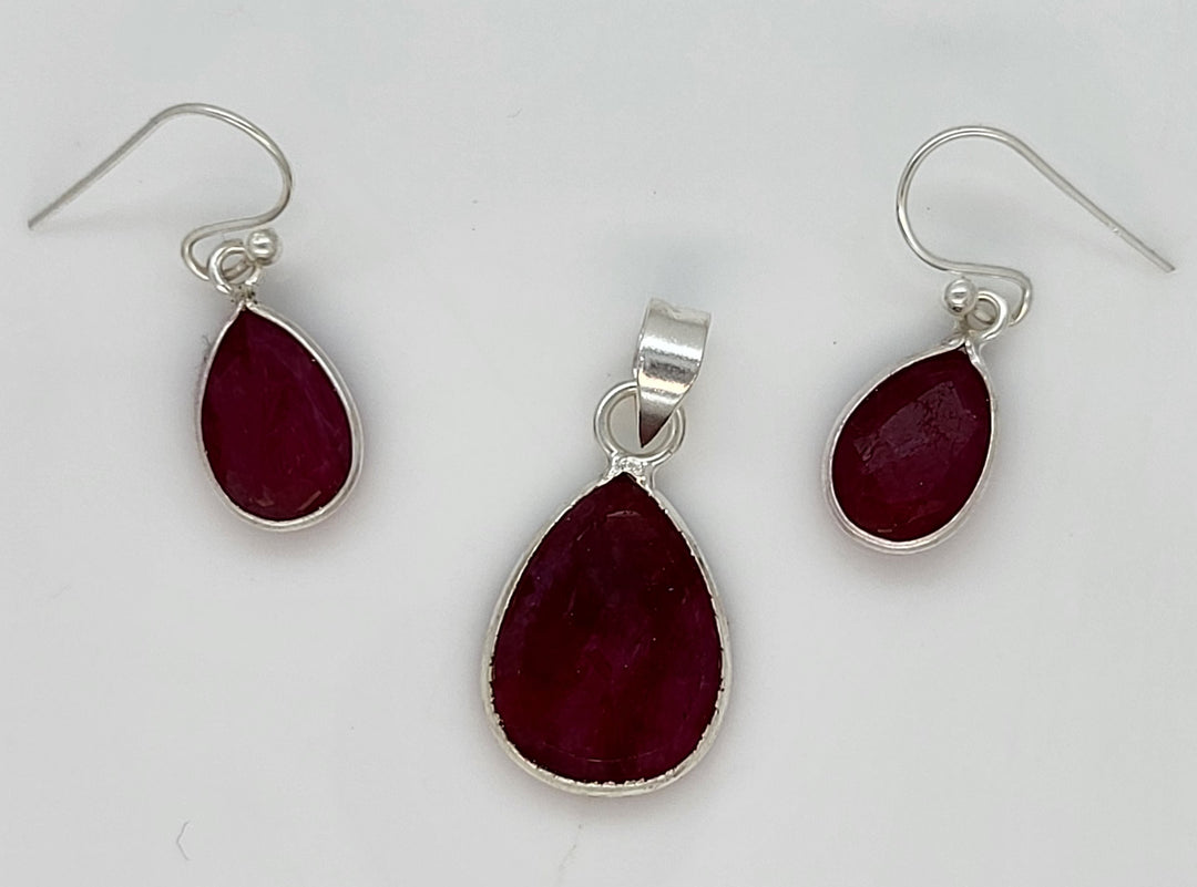 Ruby 925 Sterling Silver Pendant and Earrings Set