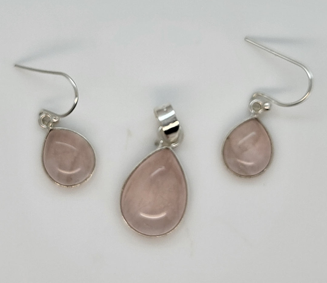 Pink Quarts 925 Sterling Silver Pendant and Earrings Set