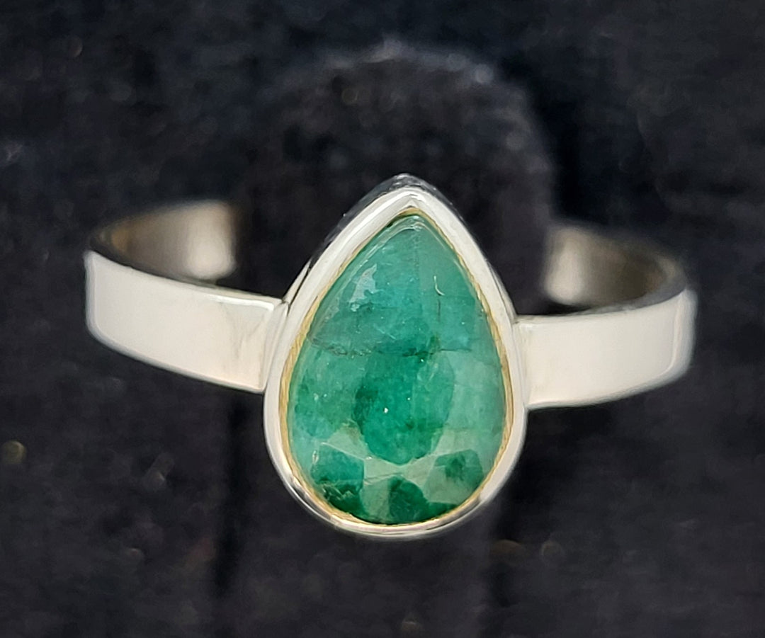 Green Kyanite Ring - 925 Sterling Silver