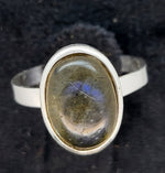 Load image into Gallery viewer, Labradorite Ring - 925 Sterling Silver

