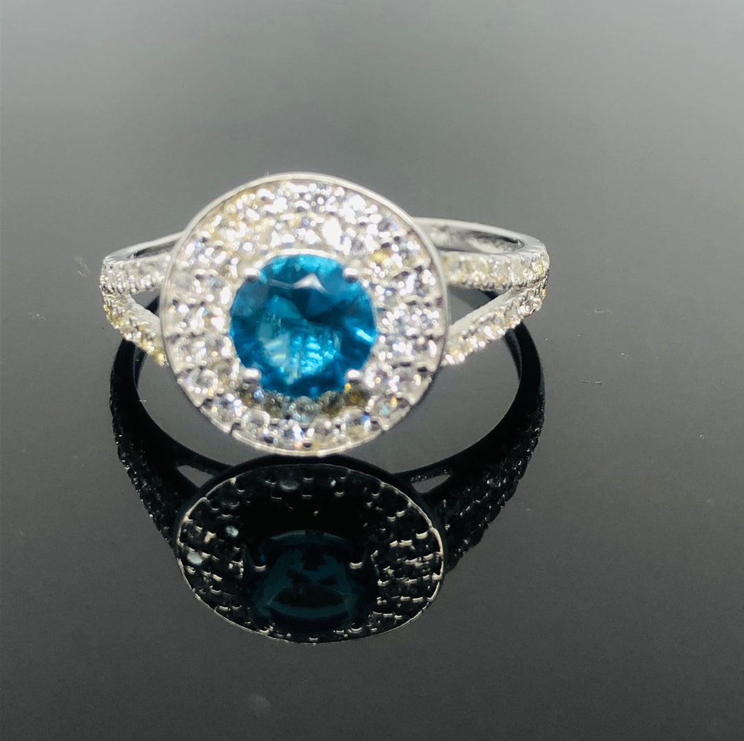 London Blue Topaz Ring - 925 Sterling Silver