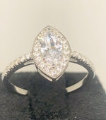 Load image into Gallery viewer, 925 Sterling Silver Cubic Zirconia Ring
